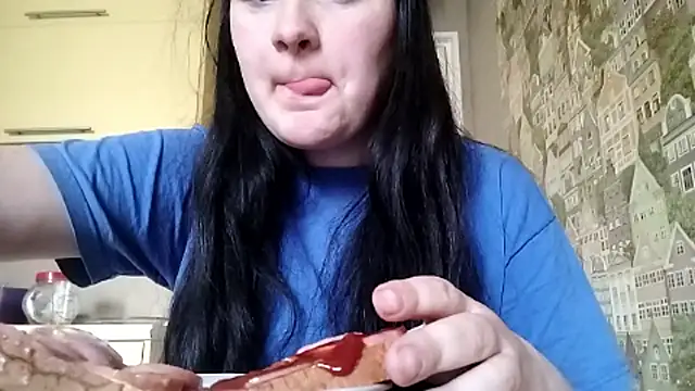 BeatriceMolands online show from April 2026 06:42:02 AM