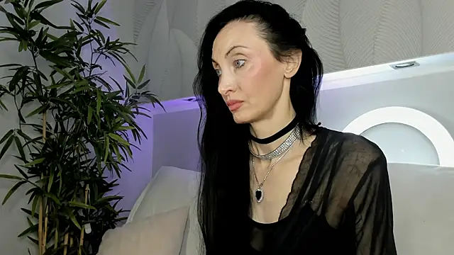 Avrora Mars online show from May 2026 01:48:07 AM