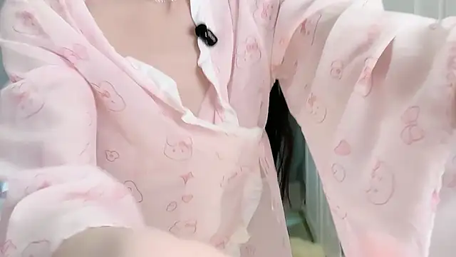 Snapshot of XiaoMei-iiiiii chatting on May 2026 02:31:02 AM XiaoMei-iiiiii online show from May 2026 02:31:02 AM