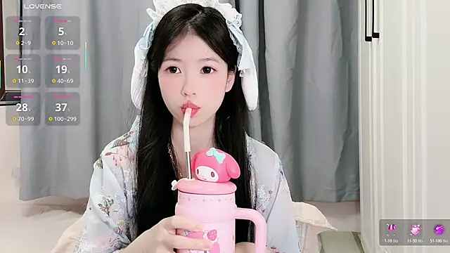 Snapshot of XiaoMei-iiiiii chatting on May 2026 02:34:01 PM XiaoMei-iiiiii online show from May 2026 02:34:01 PM