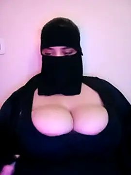 Snapshot of Meryem_sexyy chatting on July 2026 08:32:01 PM Meryem sexyy online show from July 2026 08:32:01 PM