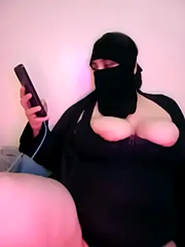 Snapshot of Meryem_sexyy chatting on July 2026 01:45:02 AM Meryem sexyy online show from July 2026 01:45:02 AM