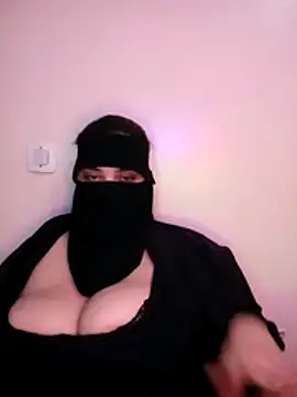 Snapshot of Meryem_sexyy chatting on July 2026 03:36:01 AM Meryem sexyy online show from July 2026 03:36:01 AM