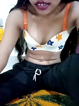 Snapshot of Riya_rani7 chatting on May 2026 08:40:01 AM Riya rani7 online show from May 2026 08:40:01 AM