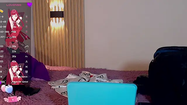 Snapshot of LucyWild8 chatting on July 2026 03:00:02 PM LucyWild8 online show from July 2026 03:00:02 PM