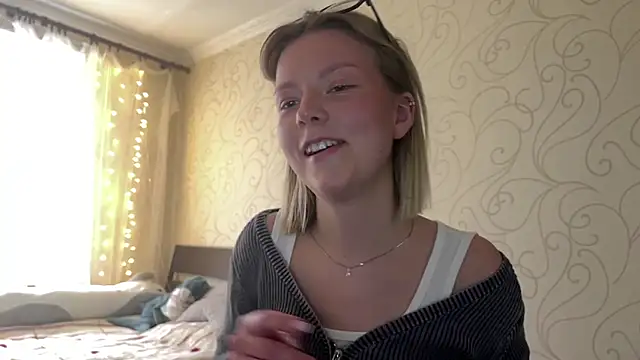 Tonya Silva online show from April 2026 03:38:02 PM