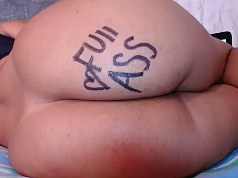 sexy-body22 online show from June 2026 07:22:01 PM