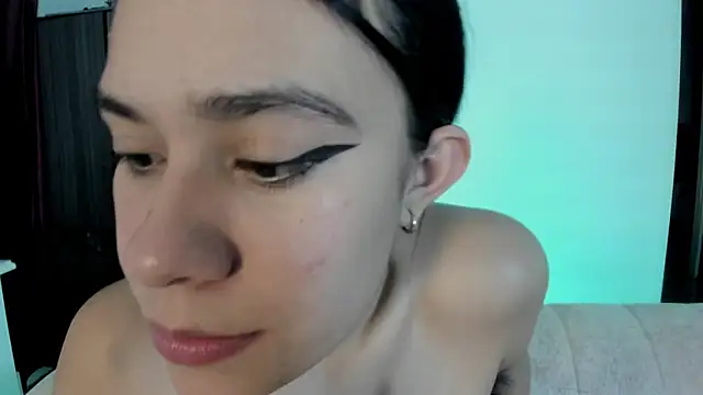 trastornada  online show from April 2026 01:42:02 AM