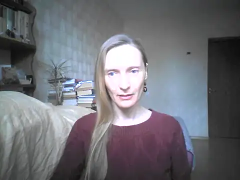 Snapshot of LunaBelle8 chatting on May 2026 01:36:02 PM LunaBelle8 online show from May 2026 01:36:02 PM