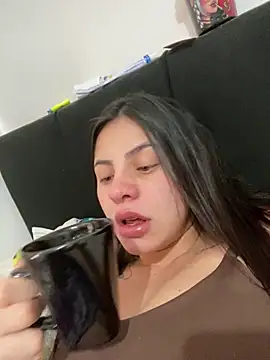 Snapshot of Livia-cortez chatting on July 2026 12:14:02 PM Livia-cortez online show from July 2026 12:14:02 PM