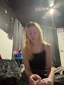 Spoilmedaddy732 online show from May 2026 04:36:01 PM