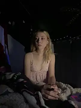 Spoilmedaddy732 online show from May 2026 04:40:02 PM
