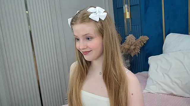 Snapshot of LilianHowards chatting on May 2026 09:12:01 AM LilianHowards online show from May 2026 09:12:01 AM