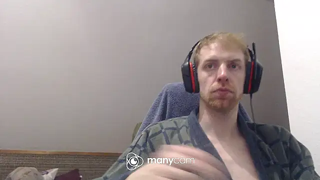 Milkyman7 online show from November 2025 08:31:02 PM