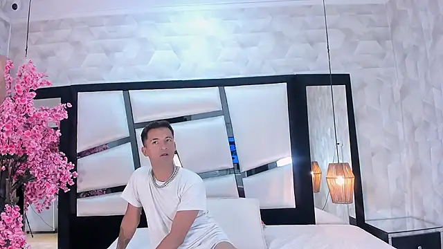 Chase jacson1 online show from April 2026 12:51:02 PM