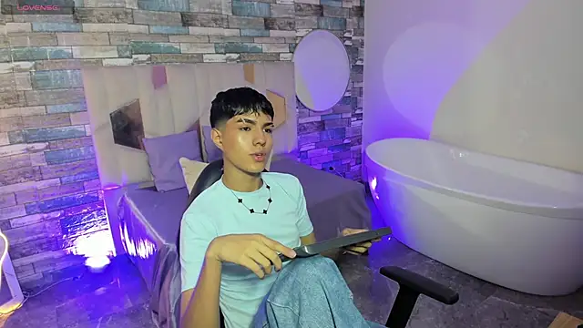 Snapshot of Damian_tay chatting on April 2026 11:51:02 AM Damian tay online show from April 2026 11:51:02 AM