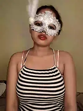 couple hot43 online show from April 2026 04:47:02 PM
