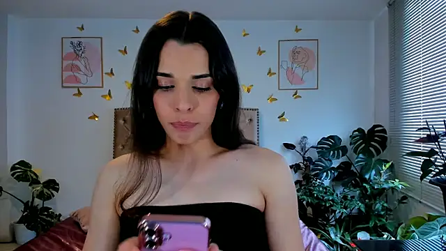 bella grego online show from May 2026 06:16:01 PM