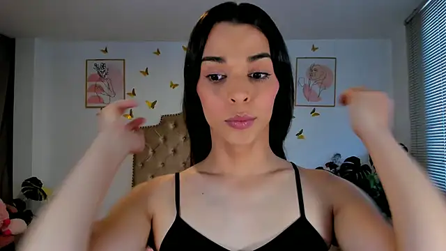 Snapshot of bella_grego chatting on July 2026 01:33:01 PM bella grego online show from July 2026 01:33:01 PM