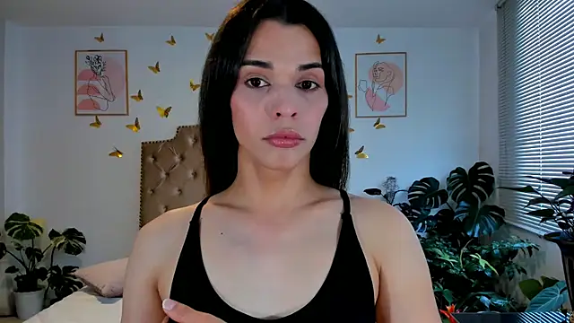bella grego online show from May 2026 05:17:02 PM