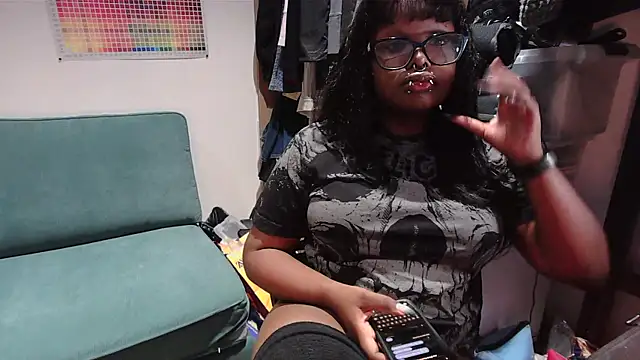 metalpetitepixiee online show from April 2026 02:36:02 AM