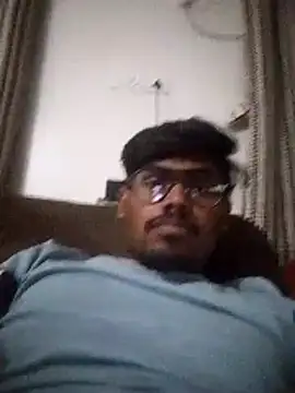 Snapshot of singaram190 chatting on April 2026 04:30:01 PM singaram190 online show from April 2026 04:30:01 PM