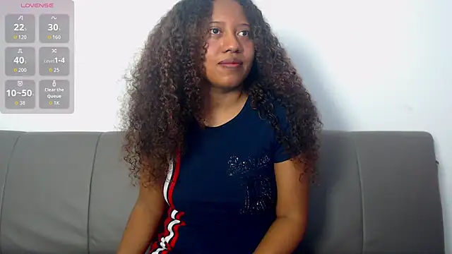 Snapshot of Ms-zozii chatting on July 2026 03:29:01 PM Ms-zozii online show from July 2026 03:29:01 PM