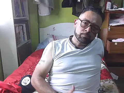 CarlossexVen online show from May 2026 06:44:01 PM