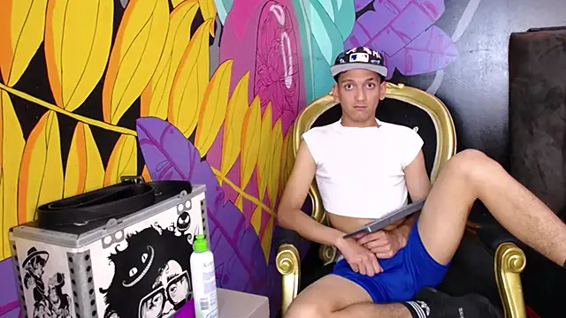 Lexter Blue online show from April 2026 07:49:01 PM