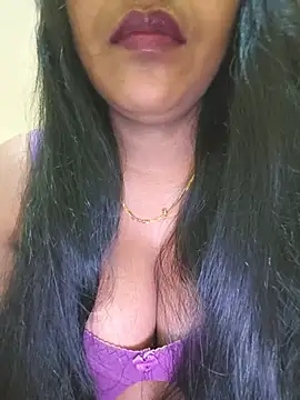 Snapshot of Newragini chatting on June 2026 09:31:02 PM Newragini online show from June 2026 09:31:02 PM