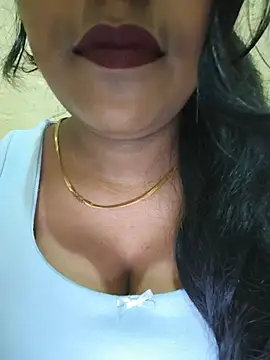 Snapshot of Newragini chatting on May 2026 02:02:01 PM Newragini online show from May 2026 02:02:01 PM