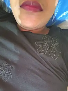 Snapshot of Newragini chatting on June 2026 04:27:02 PM Newragini online show from June 2026 04:27:02 PM