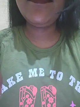 Snapshot of Newragini chatting on May 2026 05:00:01 PM Newragini online show from May 2026 05:00:01 PM