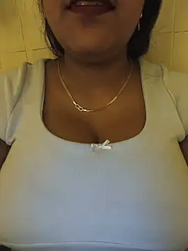 Snapshot of Newragini chatting on May 2026 07:24:02 AM Newragini online show from May 2026 07:24:02 AM