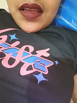 Snapshot of Newragini chatting on May 2026 07:00:01 PM Newragini online show from May 2026 07:00:01 PM
