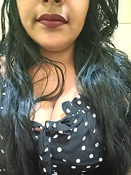 Snapshot of Newragini chatting on April 2026 01:42:02 AM Newragini online show from April 2026 01:42:02 AM