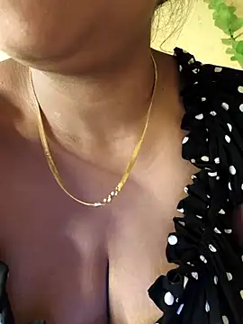 Snapshot of Newragini chatting on May 2026 08:22:01 PM Newragini online show from May 2026 08:22:01 PM