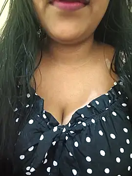 Snapshot of Newragini chatting on April 2026 07:15:02 PM Newragini online show from April 2026 07:15:02 PM