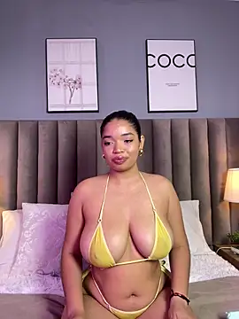 LilyFoox online show from June 2026 01:05:02 PM
