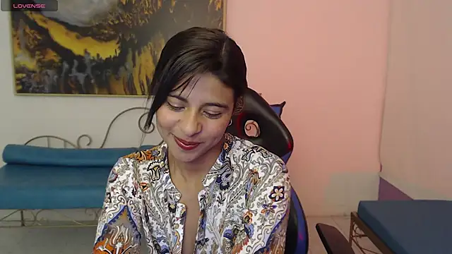 Lady isabella  online show from April 2026 01:40:01 PM