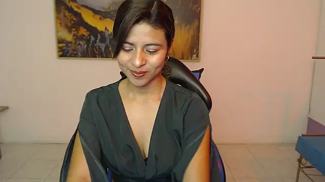 Snapshot of Lady_isabella_ chatting on May 2026 01:15:01 PM Lady isabella online show from May 2026 01:15:01 PM