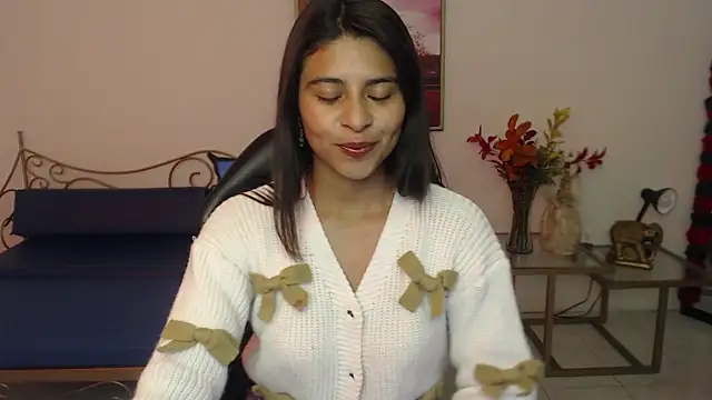 Snapshot of Lady_isabella_ chatting on May 2026 08:18:02 PM Lady isabella online show from May 2026 08:18:02 PM