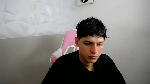 Yosepp cum online show from May 2026 04:16:01 AM