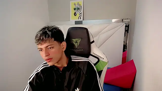 Yosepp cum online show from June 2026 09:42:02 PM
