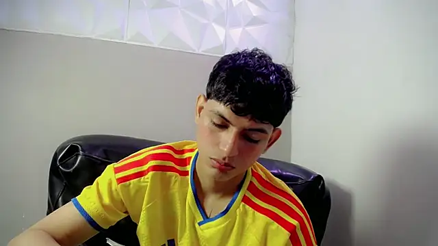 Yosepp cum online show from April 2026 03:46:02 AM