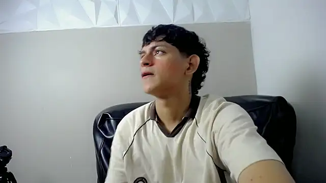Yosepp cum online show from May 2026 03:23:02 AM
