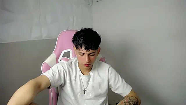 Yosepp cum online show from May 2026 04:05:02 AM