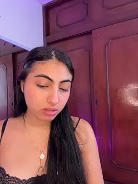 Lily Rush online show from May 2026 12:11:01 PM