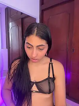 Lily Rush online show from May 2026 12:19:01 PM