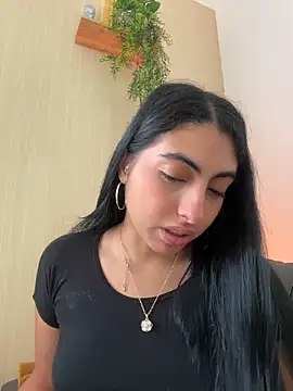 Lily Rush online show from June 2026 12:05:02 PM